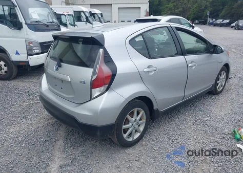 2017 Toyota Prius C One из США, поврежденный, VIN JTDKDTB31H1596232